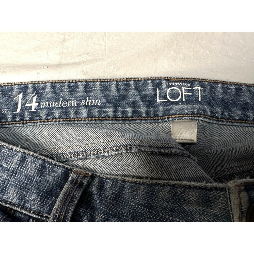 Loft Ann Taylor Mid Rise Modern Slim Jeans Blue Med Wash size 14 - Picture 10 of 15